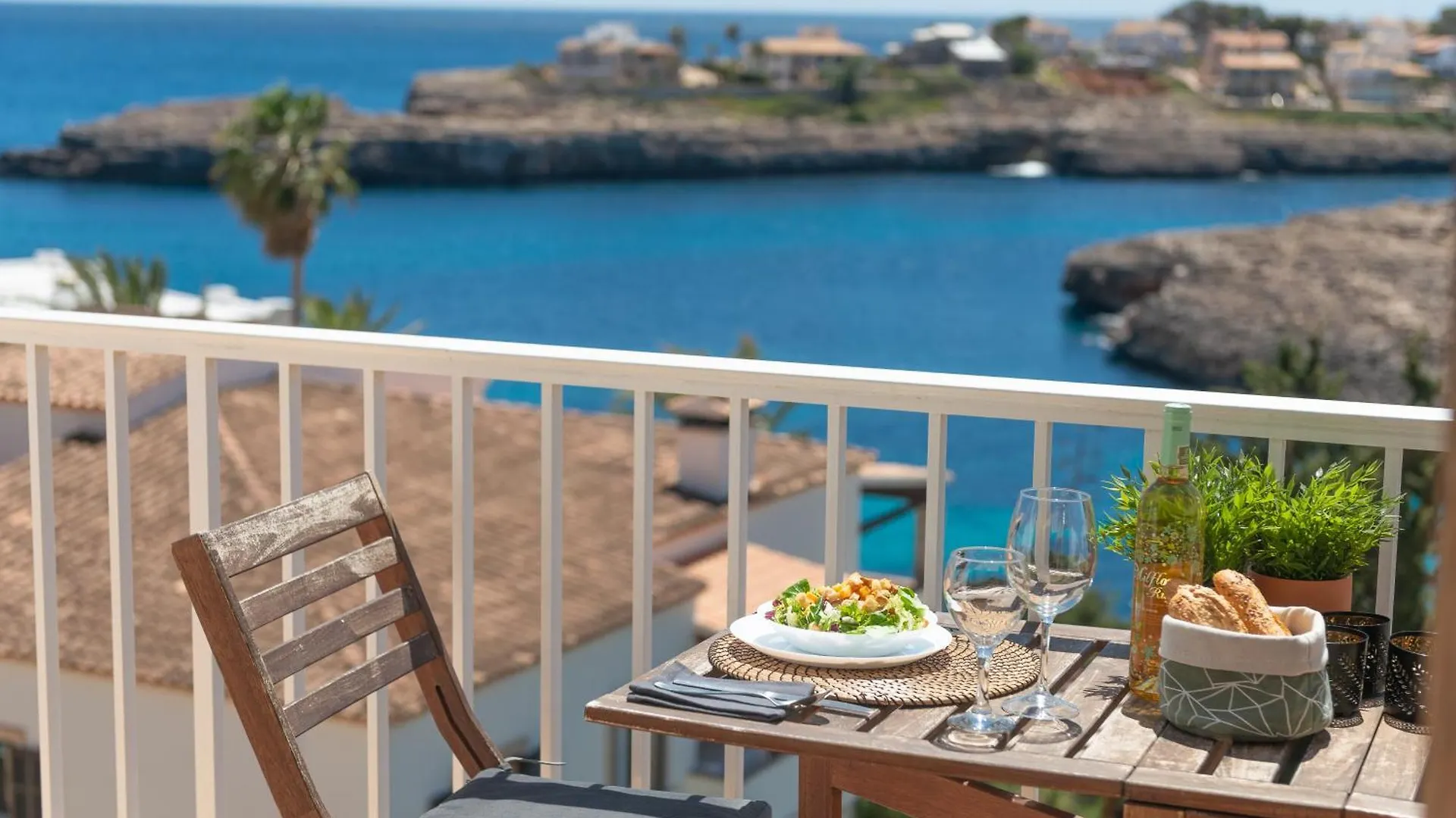 Vacaciones En Harmonia, Mar Y Playa En Mallorca Portocolom  Portocolom (Mallorca)